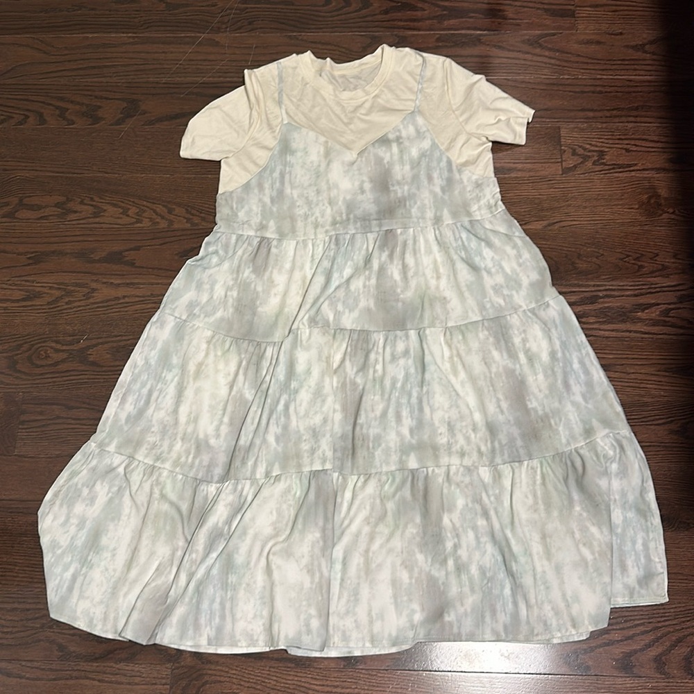 Dress T-shirt
